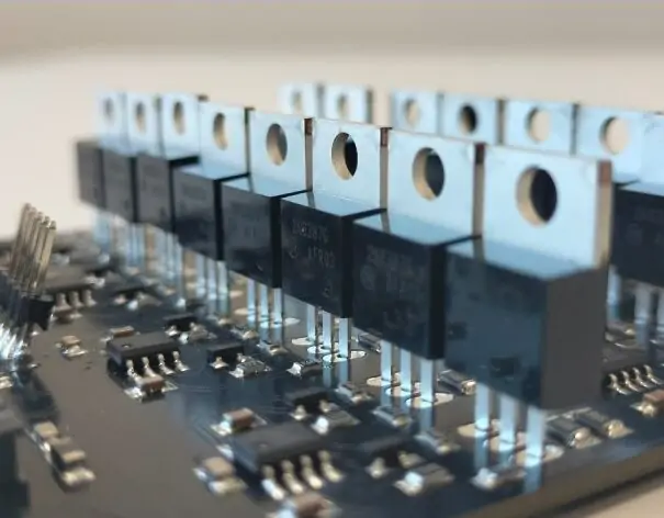 Accompagnement et optimisation d’une carte électronique analogique.